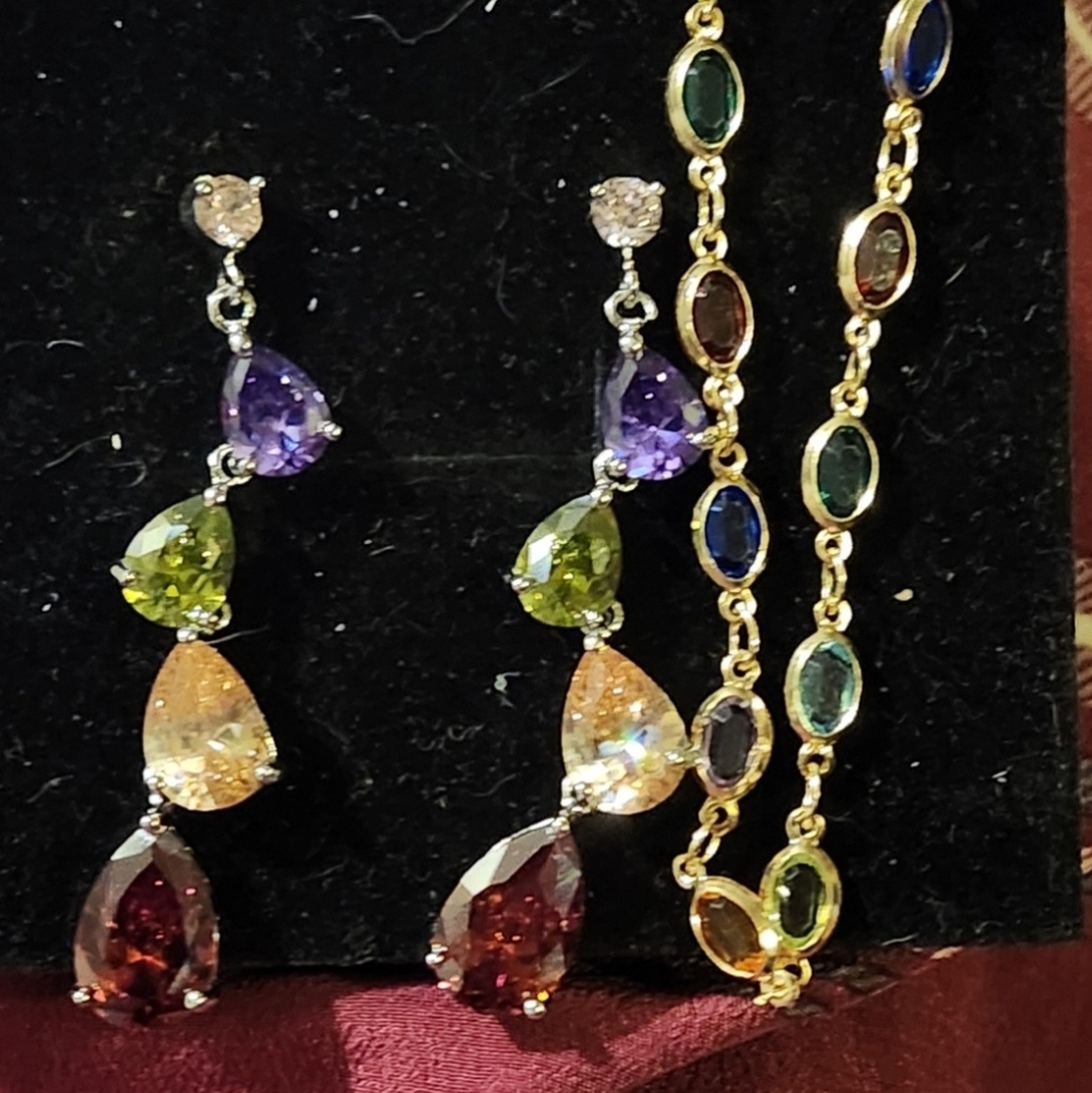 Source Unknown Multicolor Teardrop Earrings